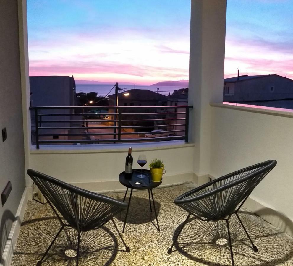 Apartman For 4 - Lovreta มาคาร์สกา ภายนอก รูปภาพ