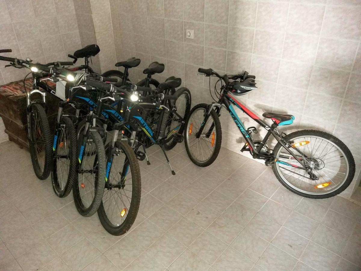 Apartman For 4 - Lovreta มาคาร์สกา ภายนอก รูปภาพ